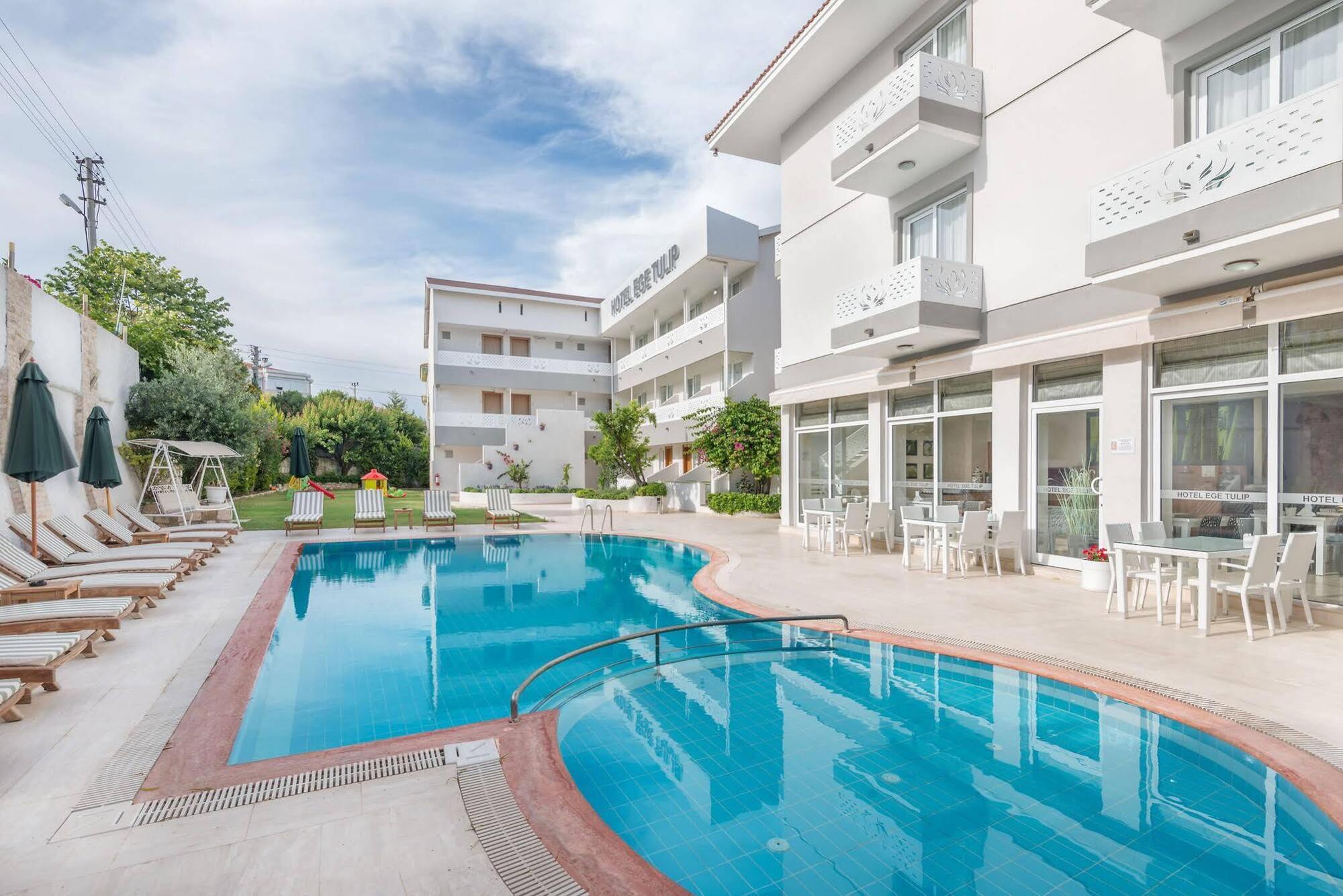 Ege Tulip Cesme Hotel Kültér fotó